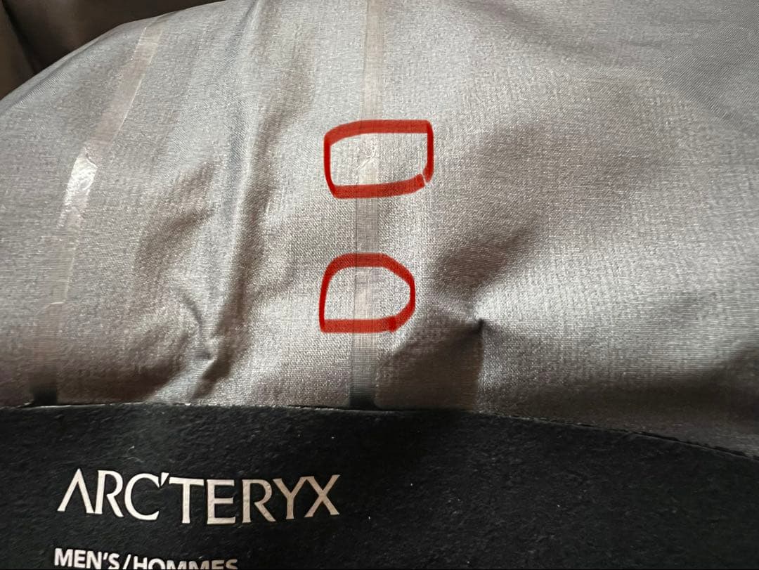 ぷーさん　アークテリクス アルファSVジャケット ブラック Lサイズ