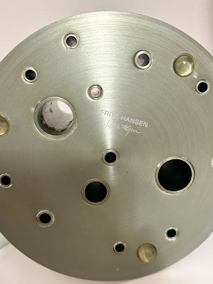 Fritz Hansen イケルベース