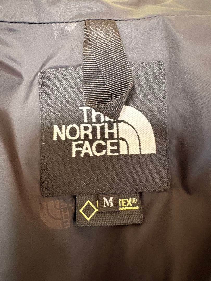 THE NORTH FACE マウンテンパーカー　NP61540