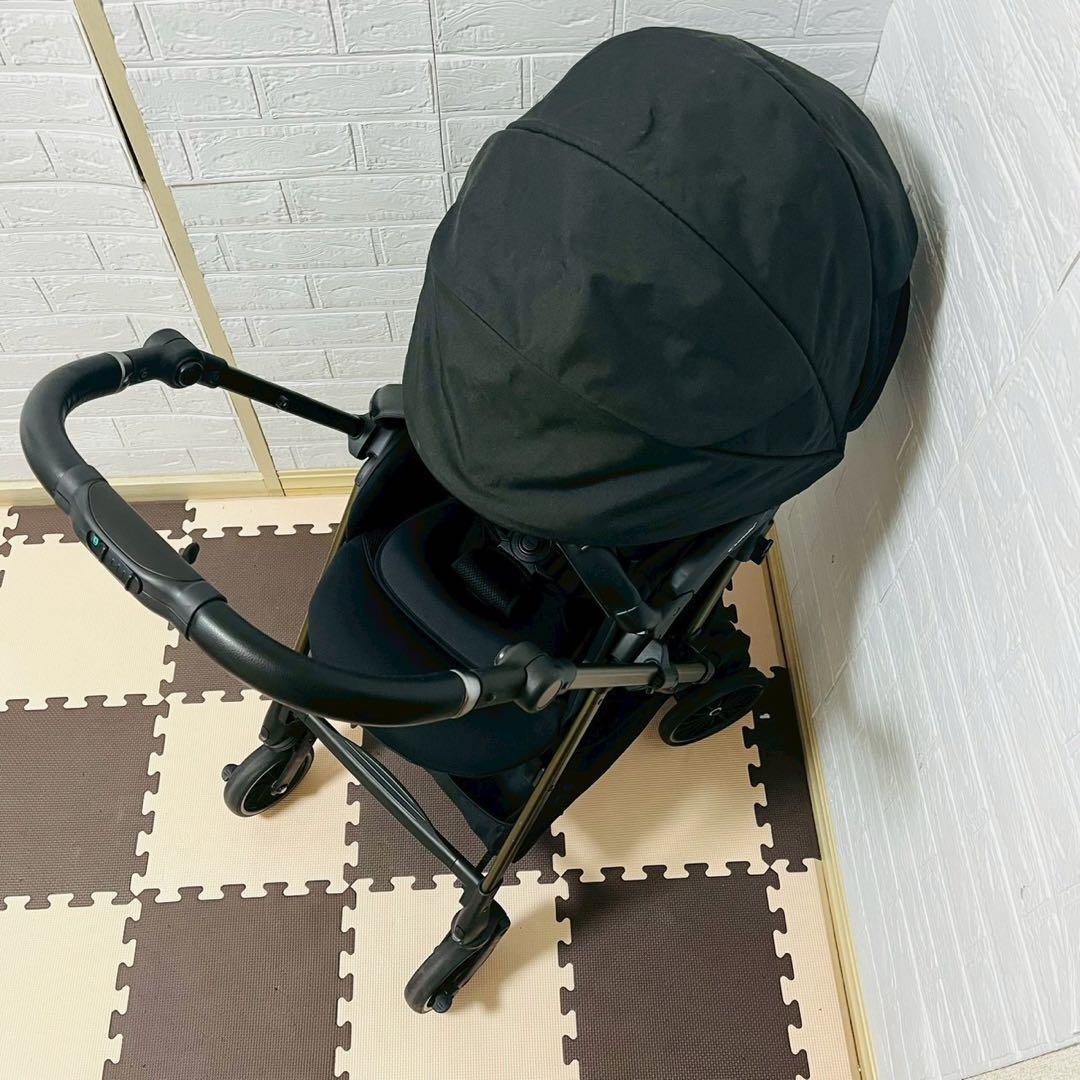 ☆ほぼ新品☆コンビ☆ベビーカー☆スゴカルSwitch plus ☆エッグショック