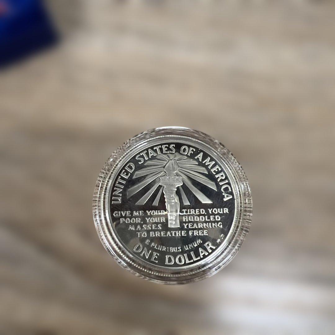 自由の女神　アメリカ　100周年記念リバティ1986年 銀