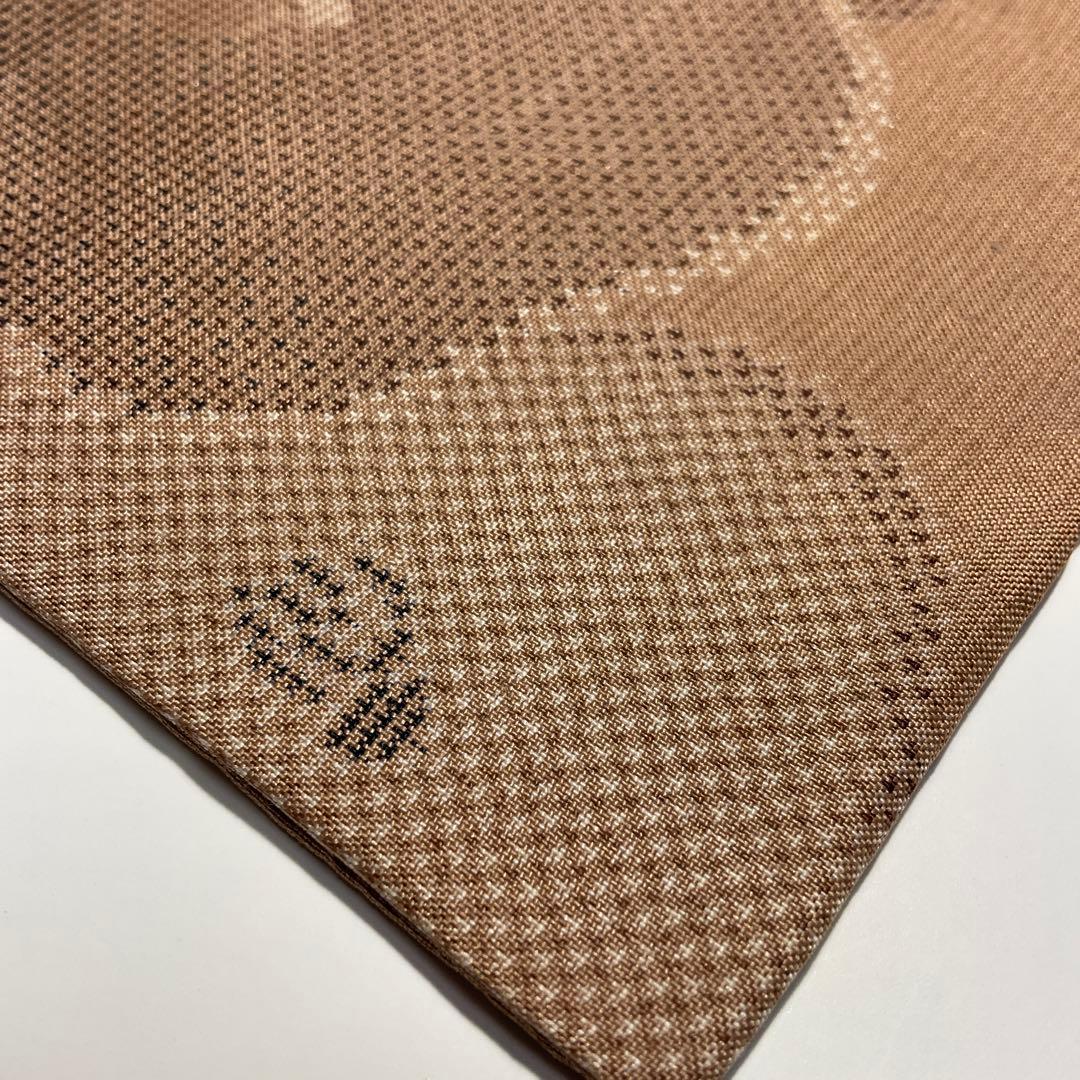 古帛紗1008 正絹　本場大島紬　抽象椿柄　希少なお色(薄光悦茶)