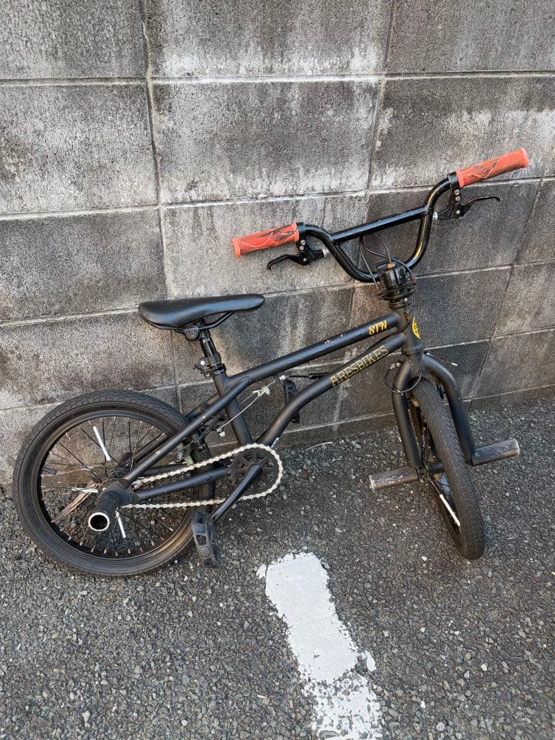 土日祝直接引き取りのみ　ARES BIKES STN BMX バイク