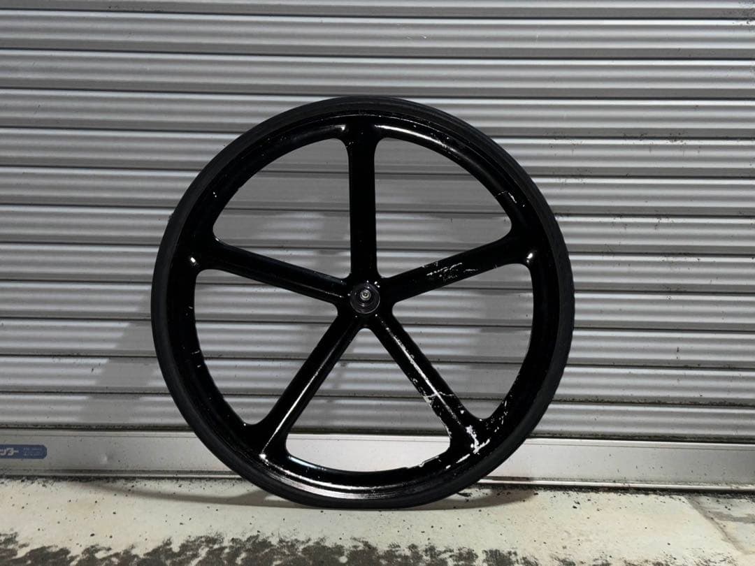 aerospoke ピスト カーボン ホイール