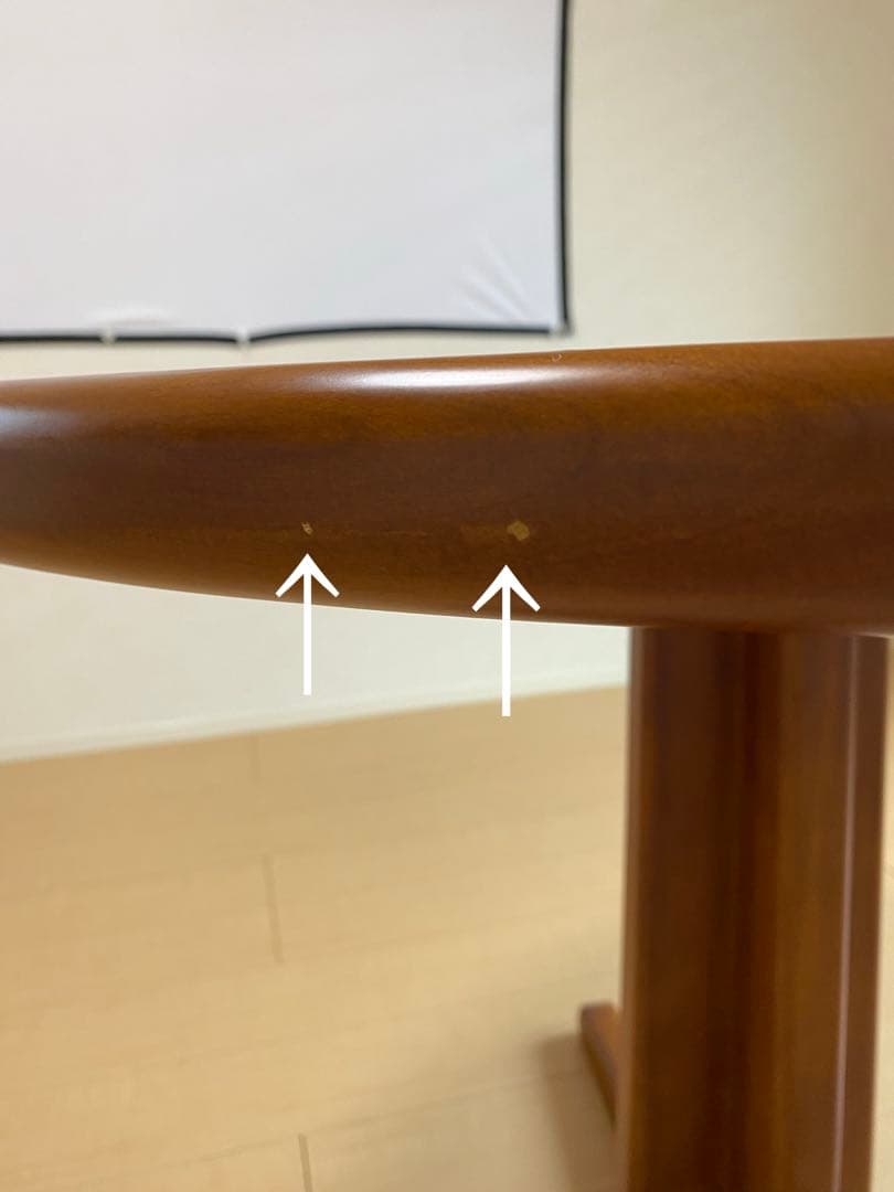 CAGUUU セラミック円形ダイニングテーブル 【やや傷あり】