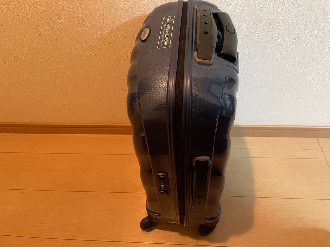 サムソナイト　コスモライト36L 機内持込み可　 超軽量人気のミッドナイトブルー