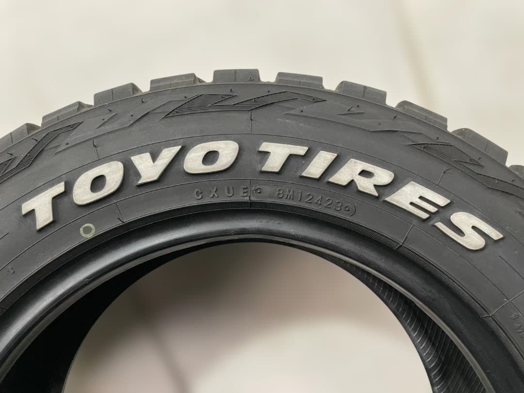 【送料無料】23年製 215/65R16 2本 ハイエース R/Tホワイトレター