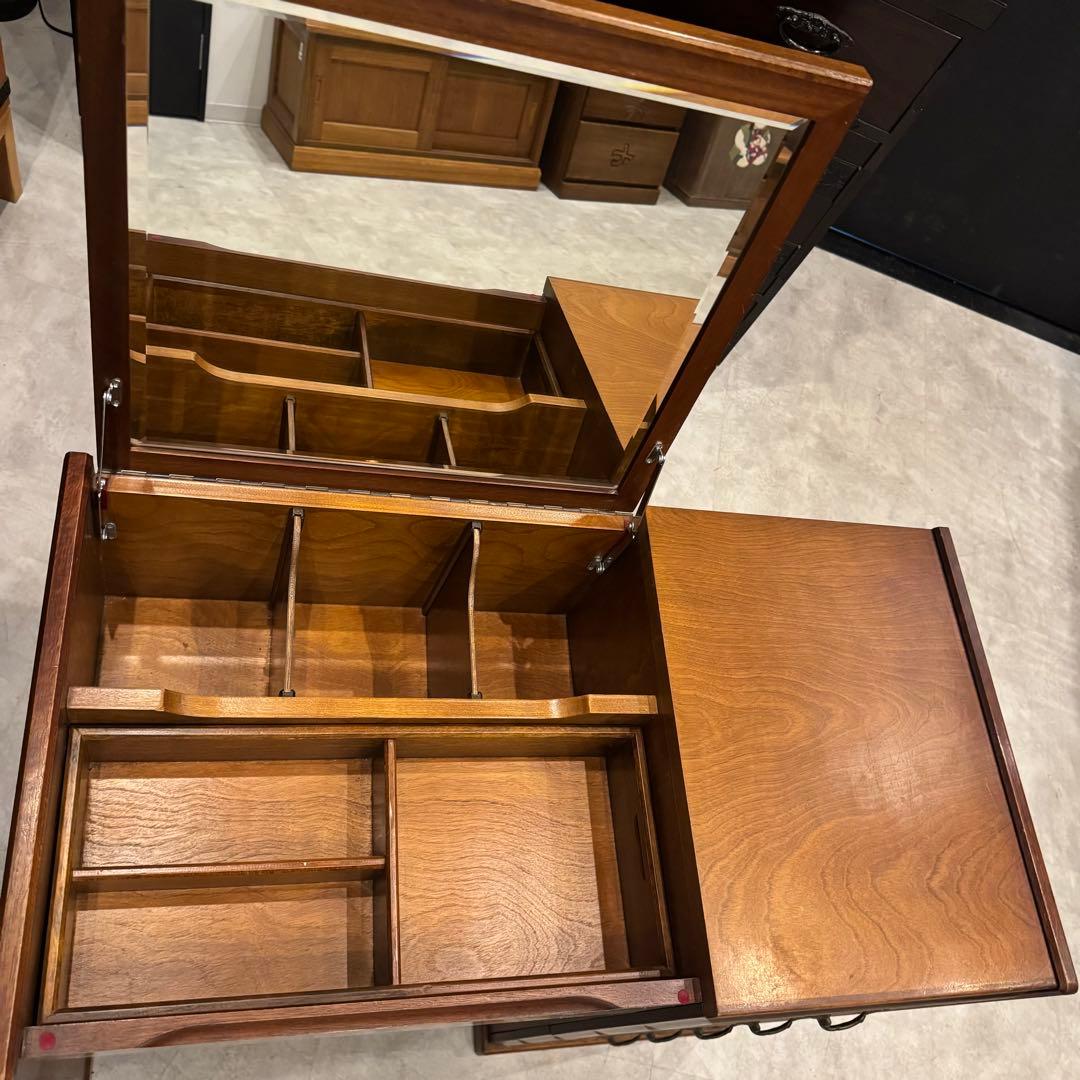 ヴィンテージ ドレッサー 化粧台