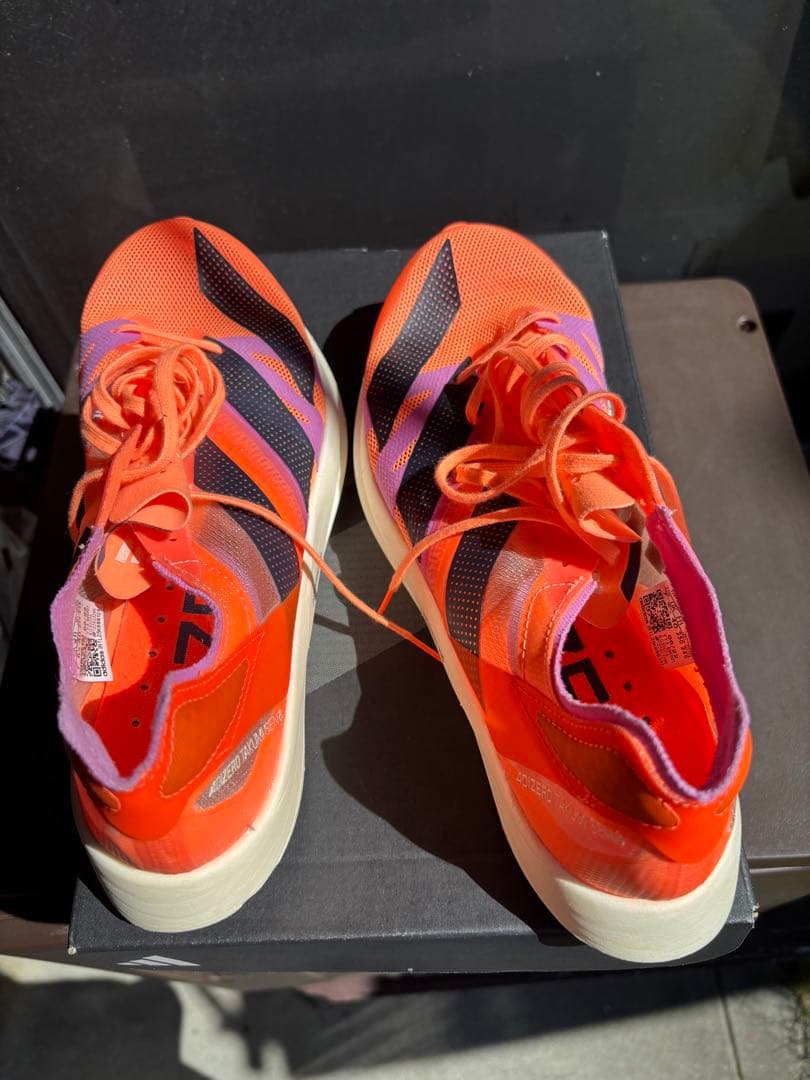 ADIZERO スパイクシューズ オレンジ/紫