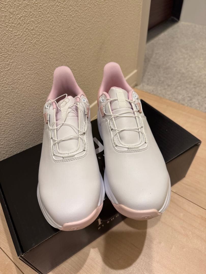 新品未使用FOOTJOY 女性用ゴルフシューズ ホワイト/ピンク