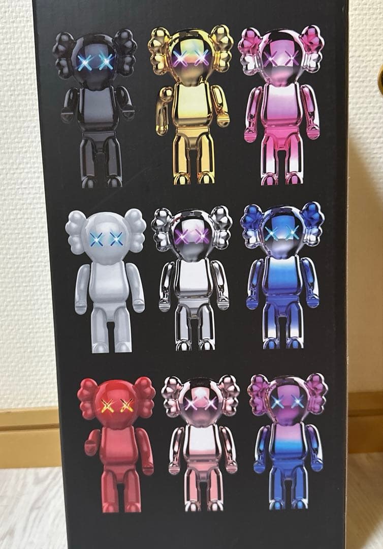 Bluetooth スピーカー　USB　ゴールド　モバイルスピーカー　KAWS