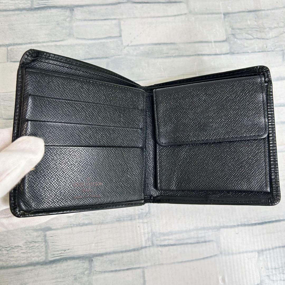 美品　50 LOUIS VUITTON ルイヴィトン　エピ 二つ折り財布　up2