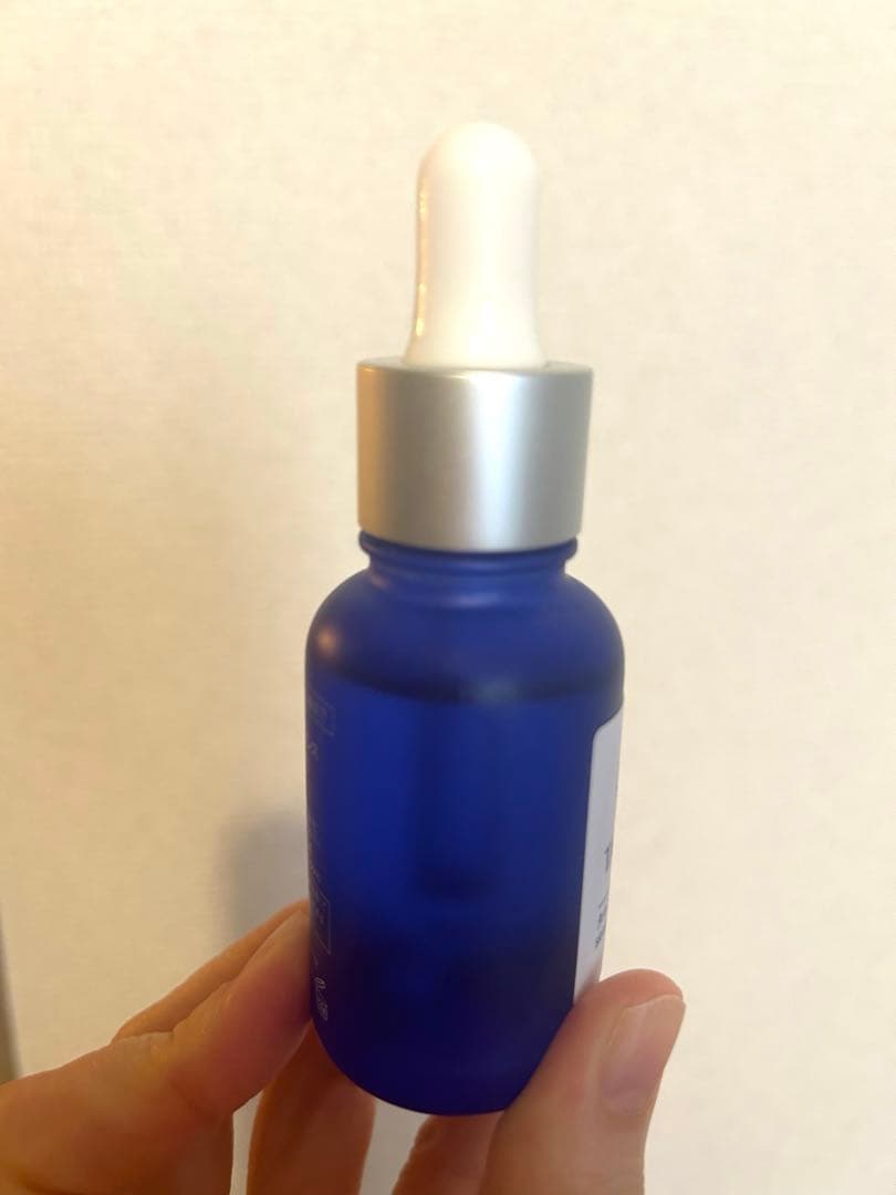 TAKAMI スキンピールエッセンス 03