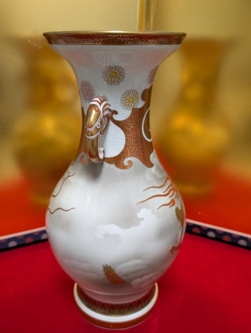 古美術　アンティーク　盤口瓶　双耳広口瓶　穿雲龍紋様　明治　九谷　谷口製