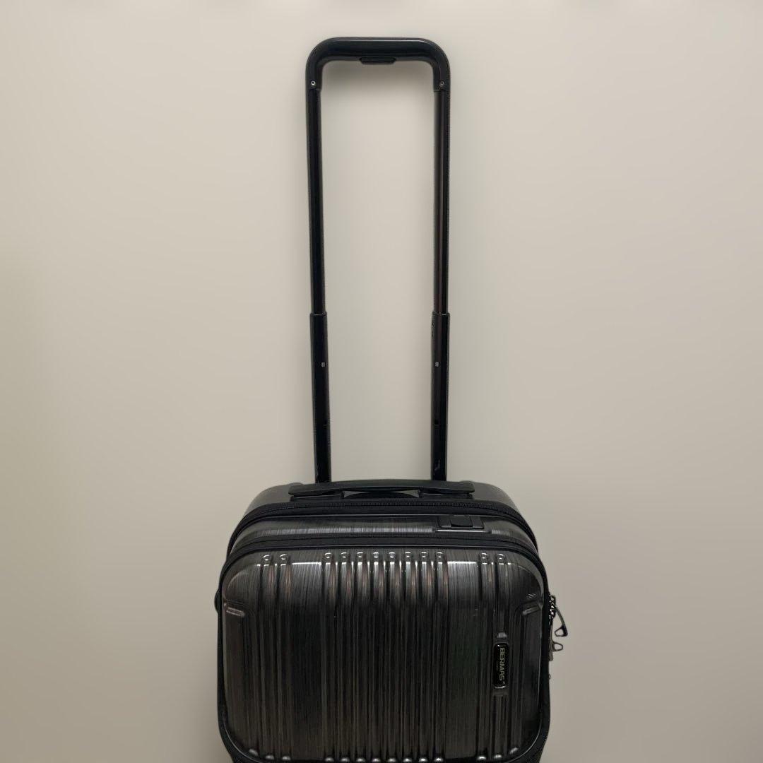 BERMASフロントオープン キャリーケース