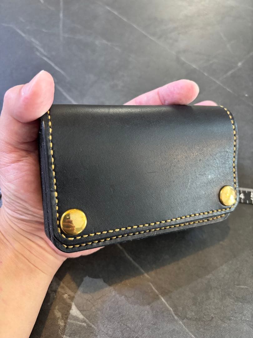 レザーウォレット　トラッカーウォレット　3層　厚手レザー　タイダイ　黒革財布