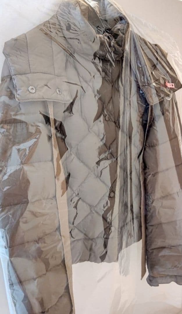 【ゆゆ】モンクレール ☆クリーニング済☆ 希少MONCLER ダウンジャケ