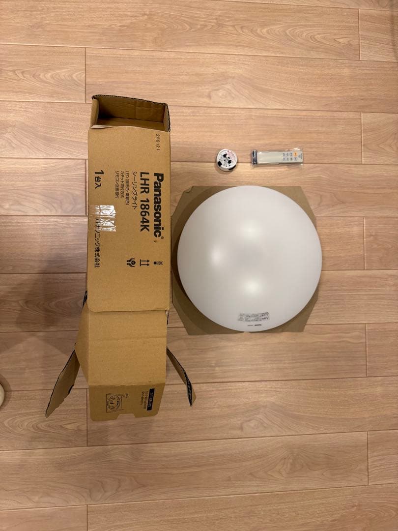 6畳Panasonic シーリングライト LHR1864K 2台セット　25年