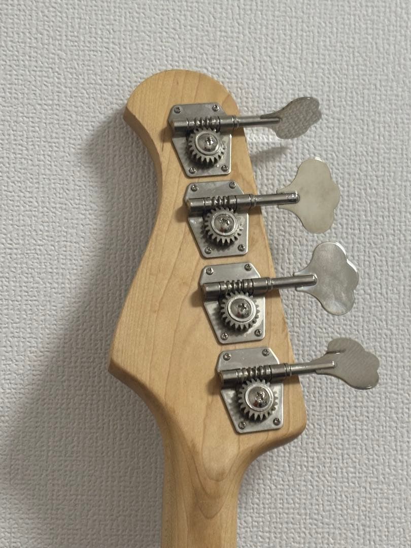 Bacchus Universe Series Jazz Bass 黒