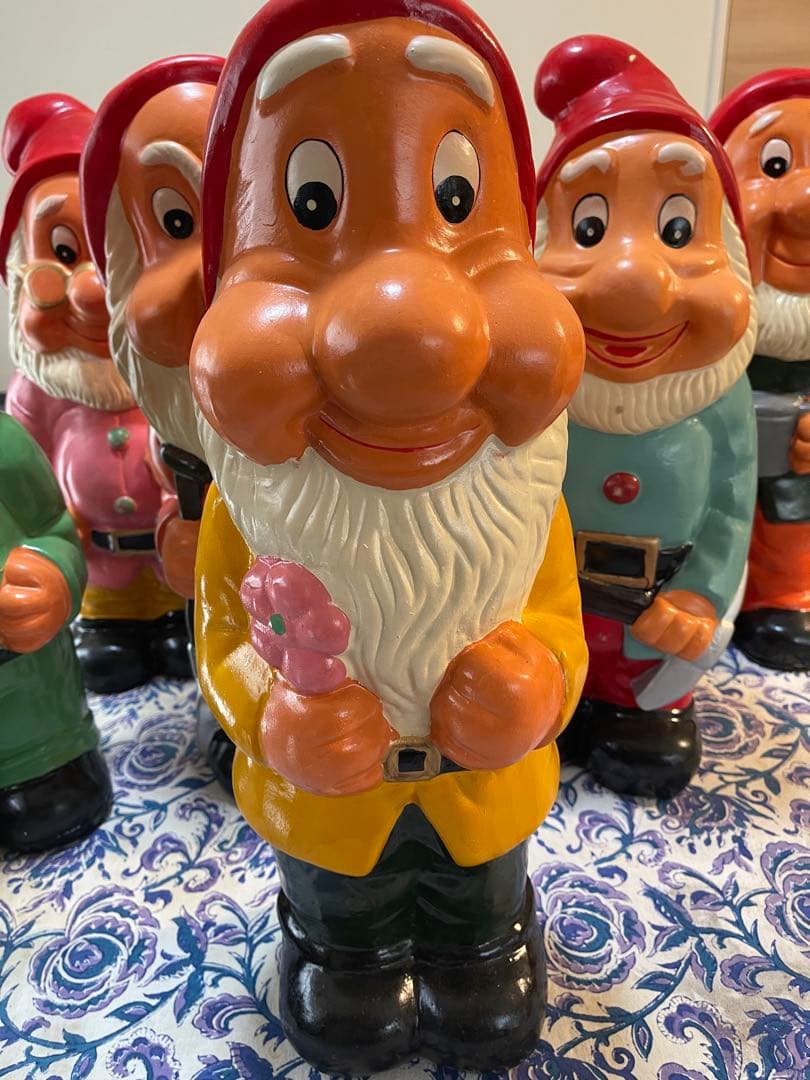 未使用品 七人の小人 陶器の置物