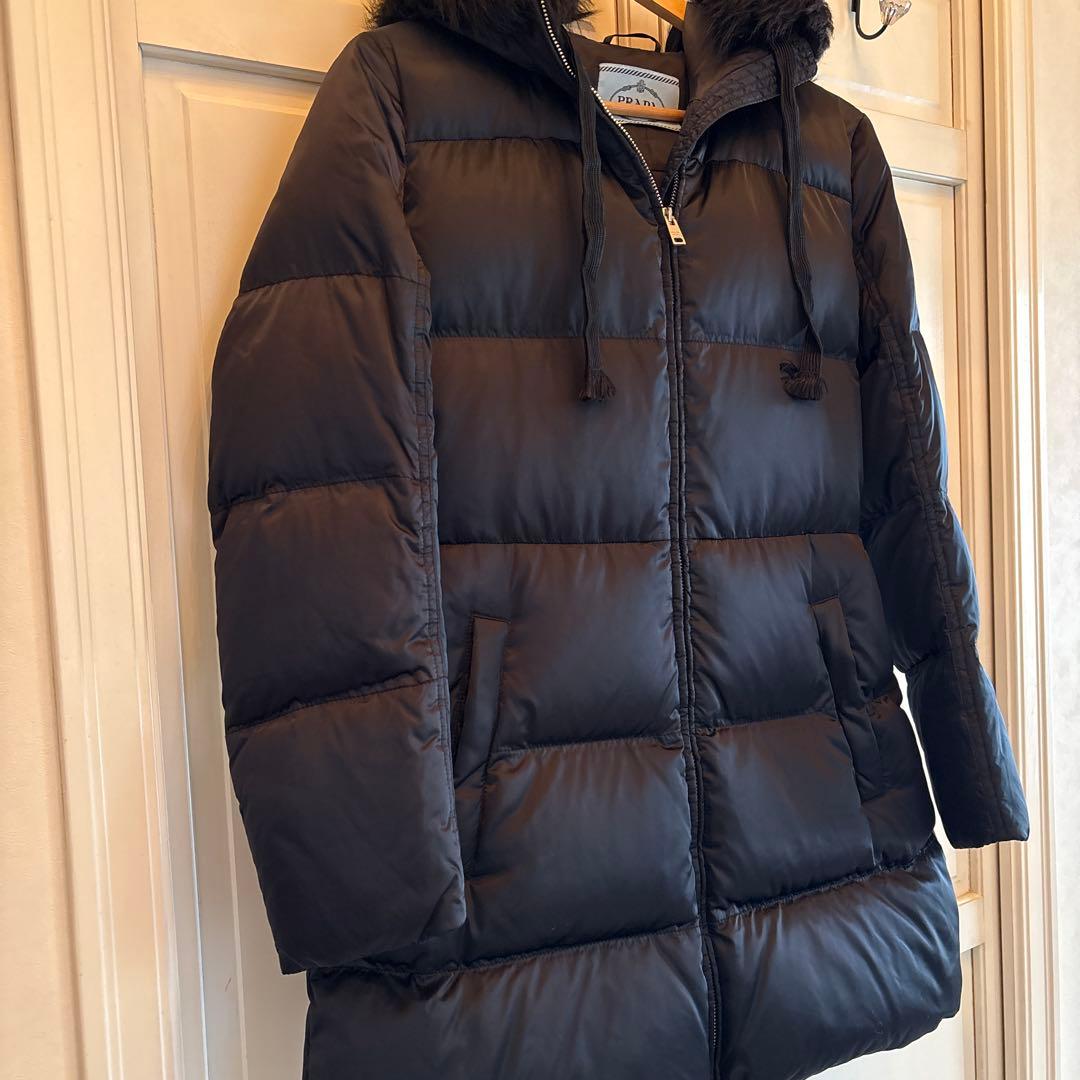 PRADA フード付きダウンジャケット