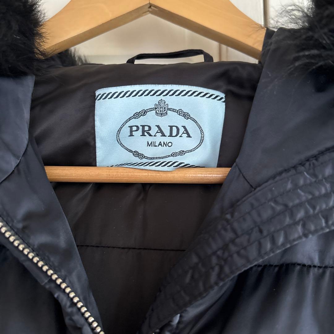 PRADA フード付きダウンジャケット