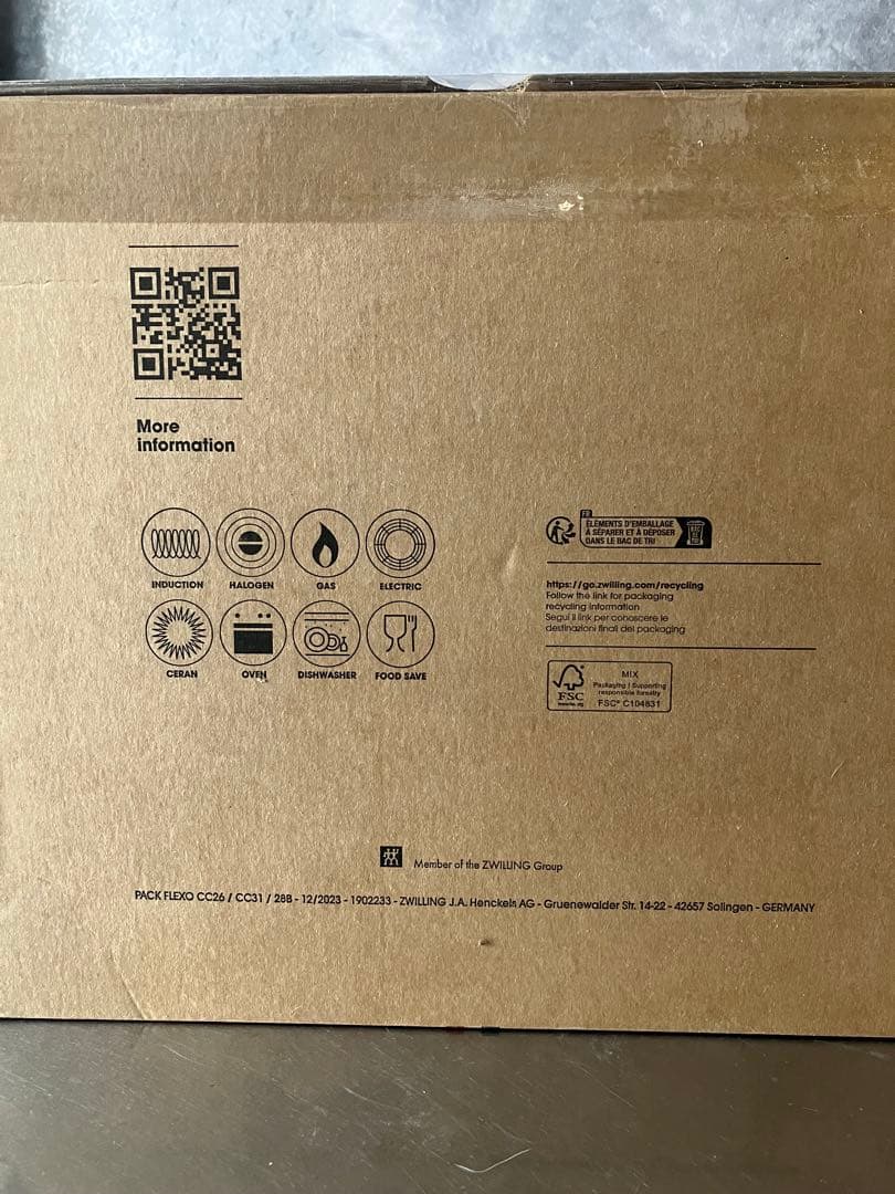 ストウブ 26cm シャローココット ラウンド チェリー ミトン付き コストコ