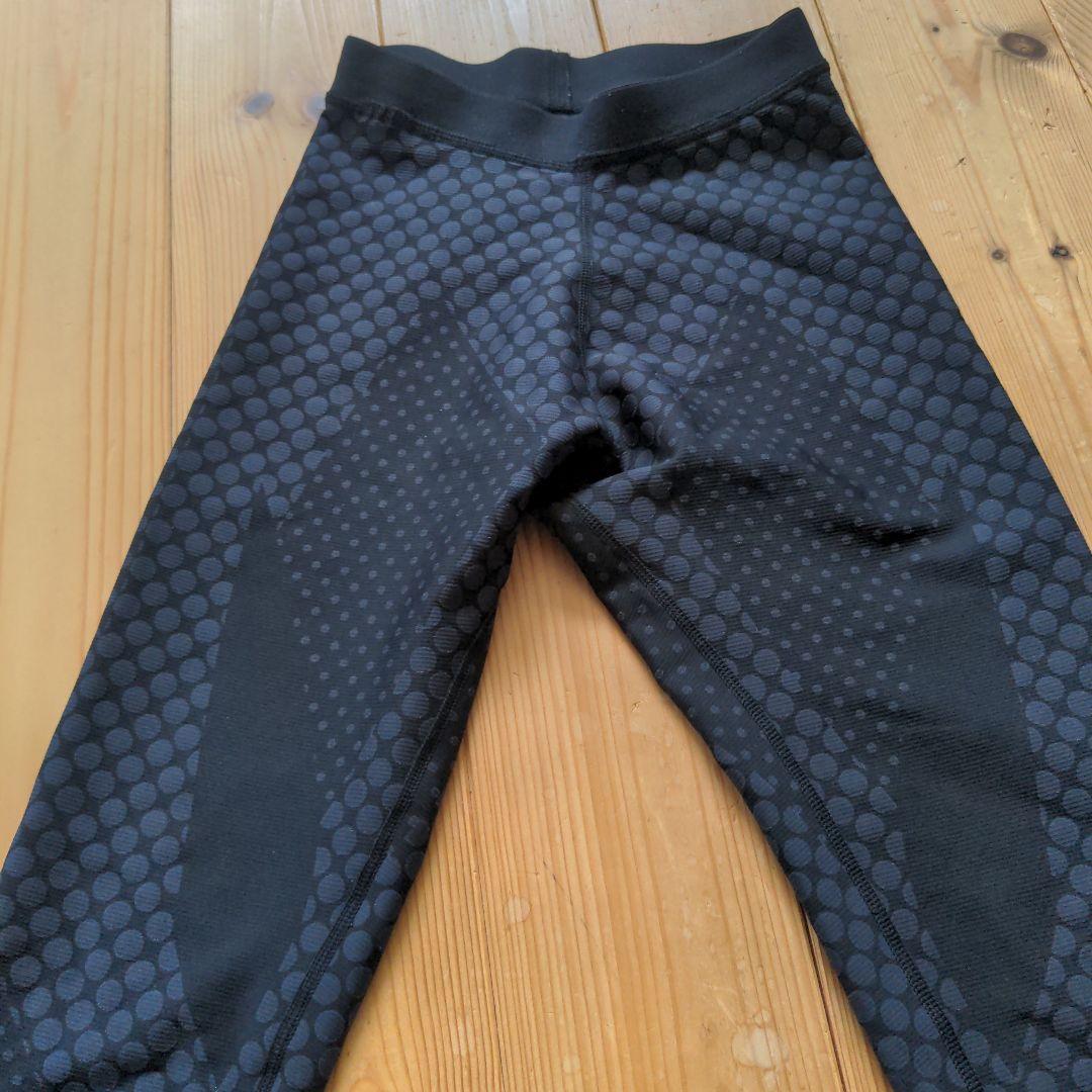 値下げしました YONEX レディースタイツL　stb2509