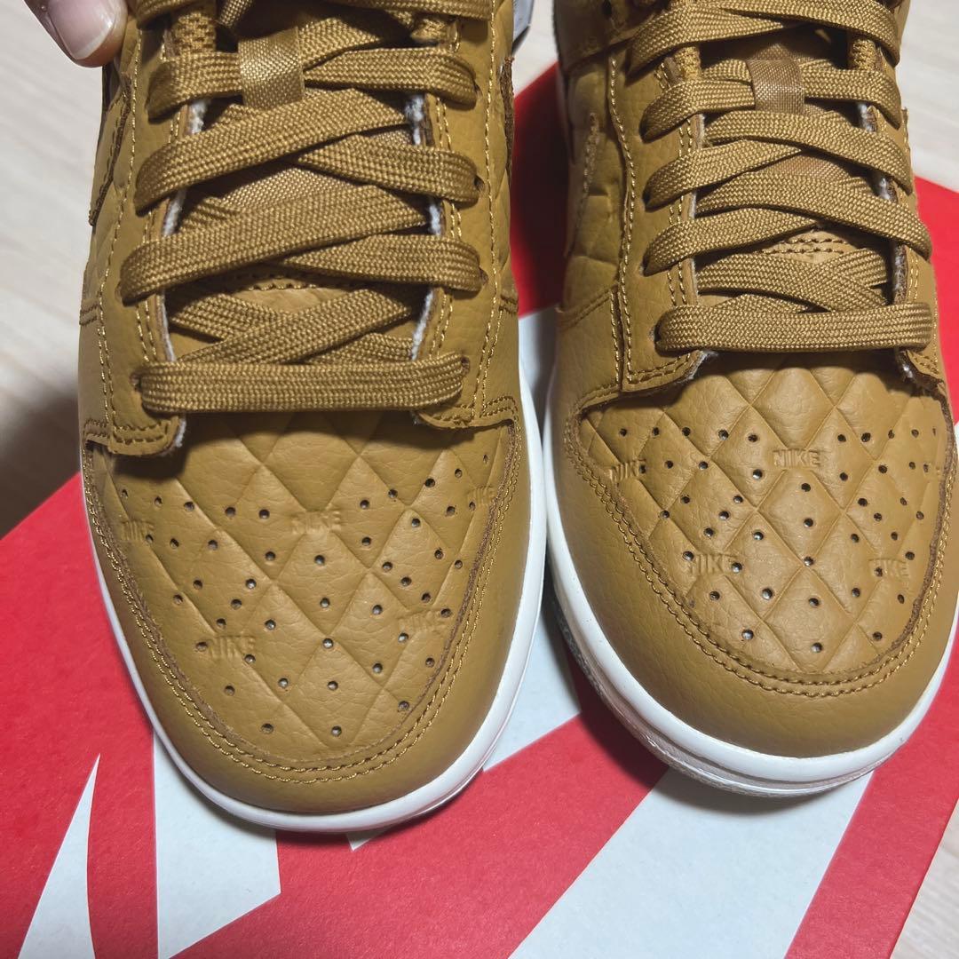 靴 NIKE DUNK LOW