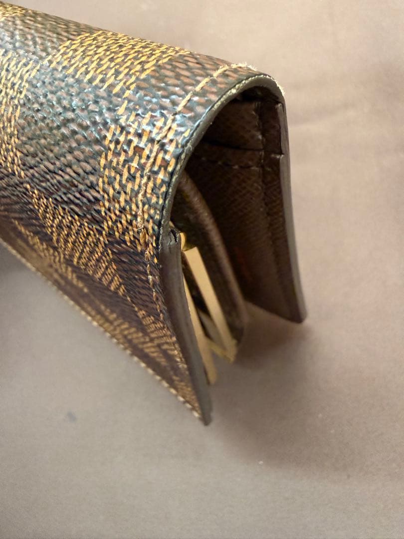LOUIS VUITTON ダミエ がま口二つ折り財布
