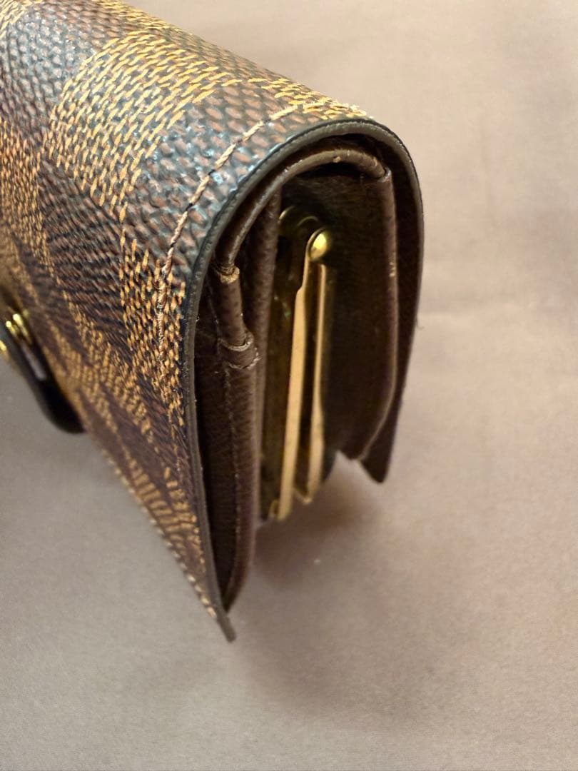 LOUIS VUITTON ダミエ がま口二つ折り財布