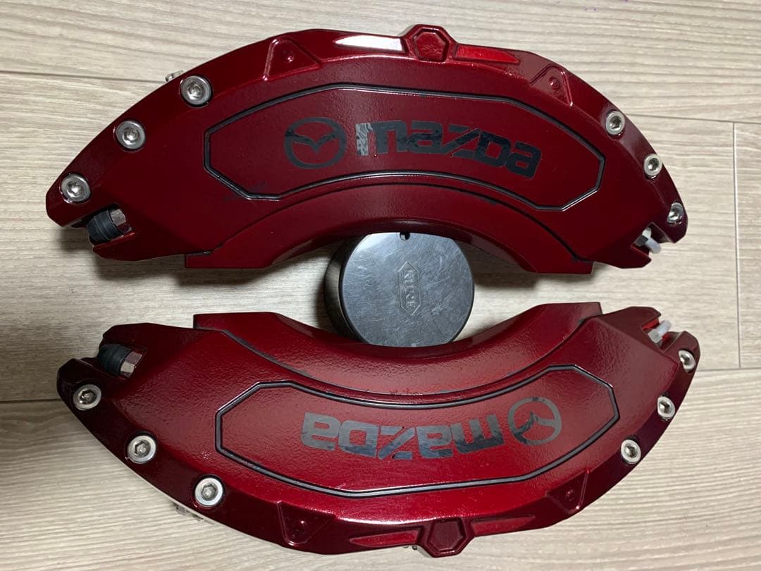 くろ‼️Mazda cx-5 KF キャリパーカバー