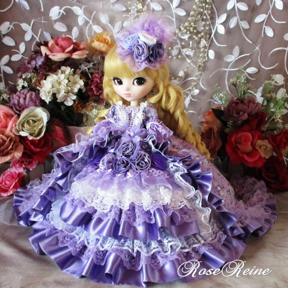 Kページ エリザベス王妃 魅惑のパープル ロングトレーンドールドレス