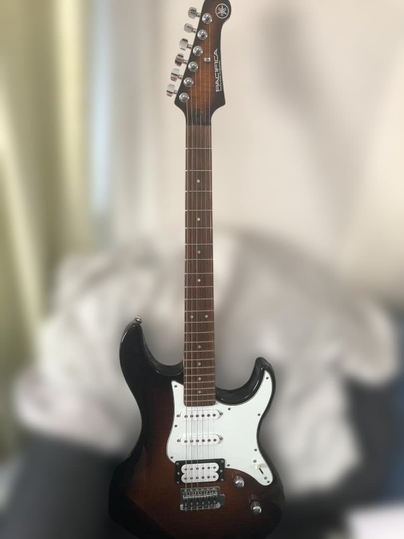 Yamaha エレキギター PACIFICA 初心者用