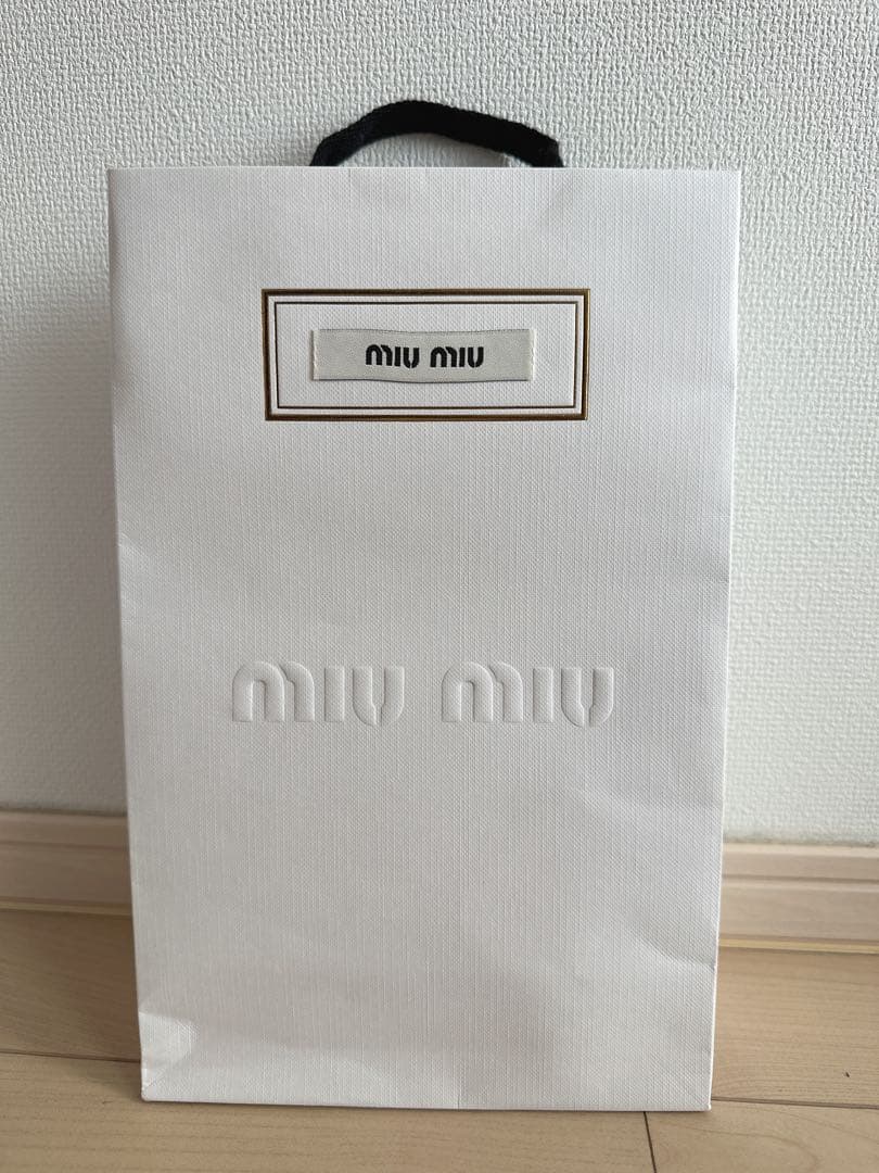 miumiu ピアス