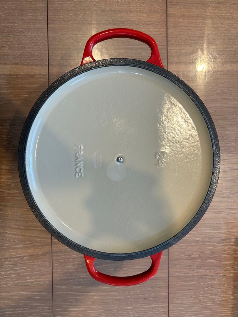 LE CREUSET オレンジ鍋 ホワイト内側 FRANCE製　24㌢