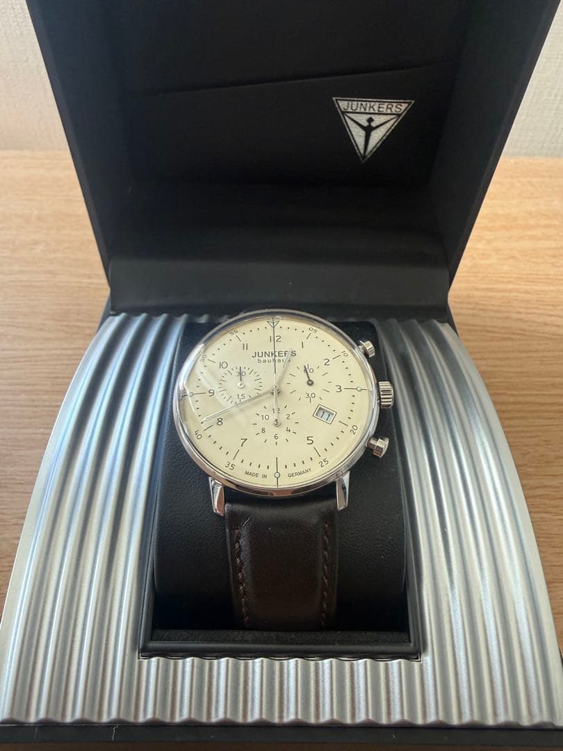JUNKERS Bauhaus　クロノグラフ 　ドイツ製 時計　箱付