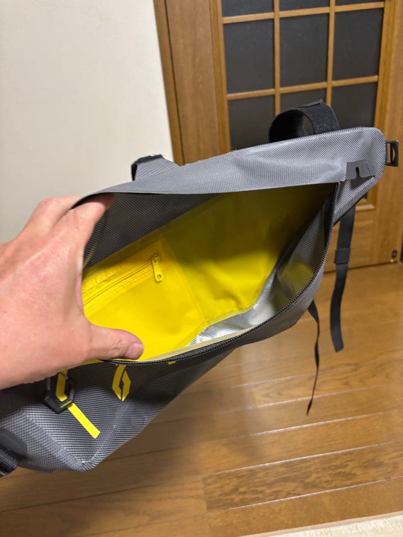 APIDURA 防水バッグ グレー