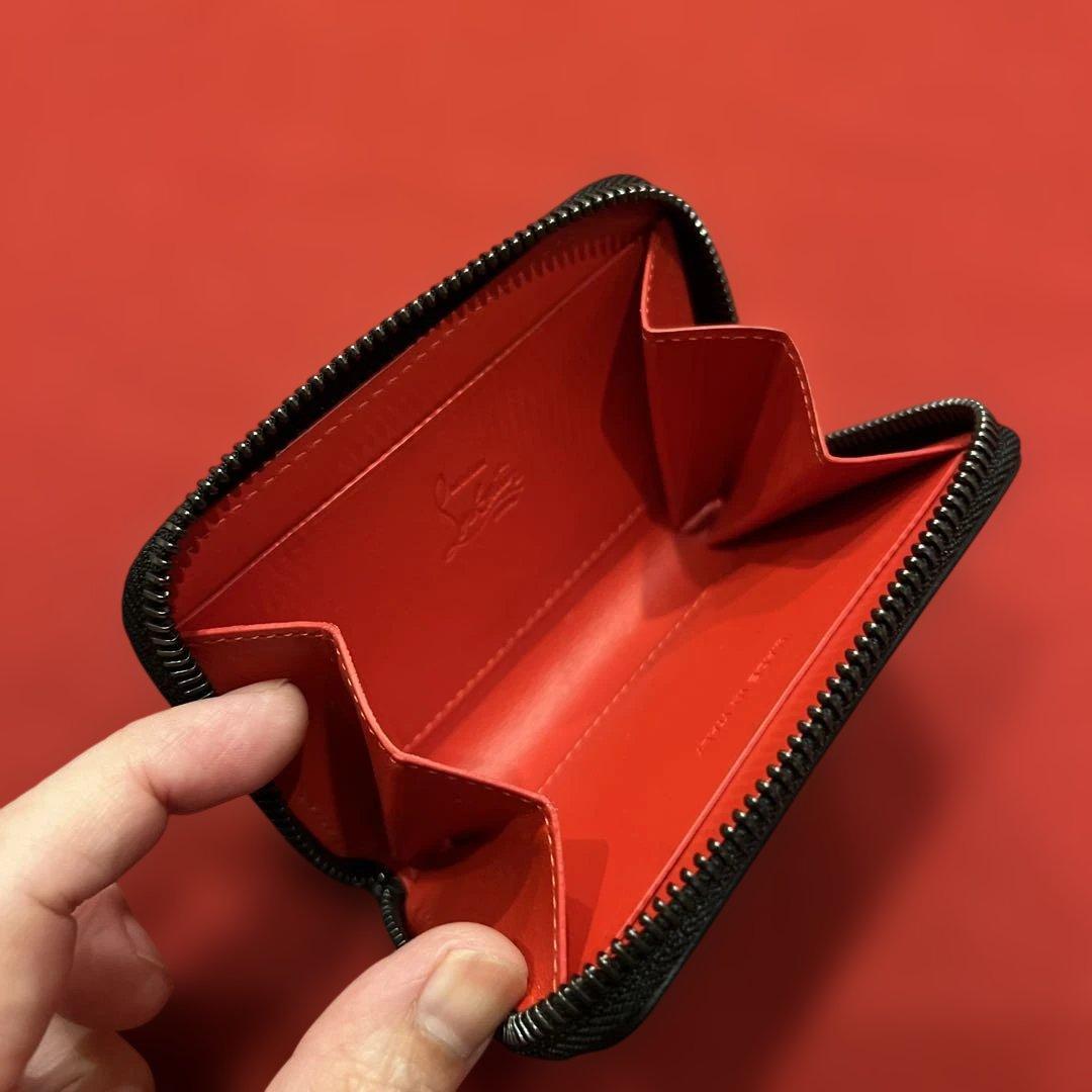 Christian Louboutin　クリスチャンルブタン　ケース