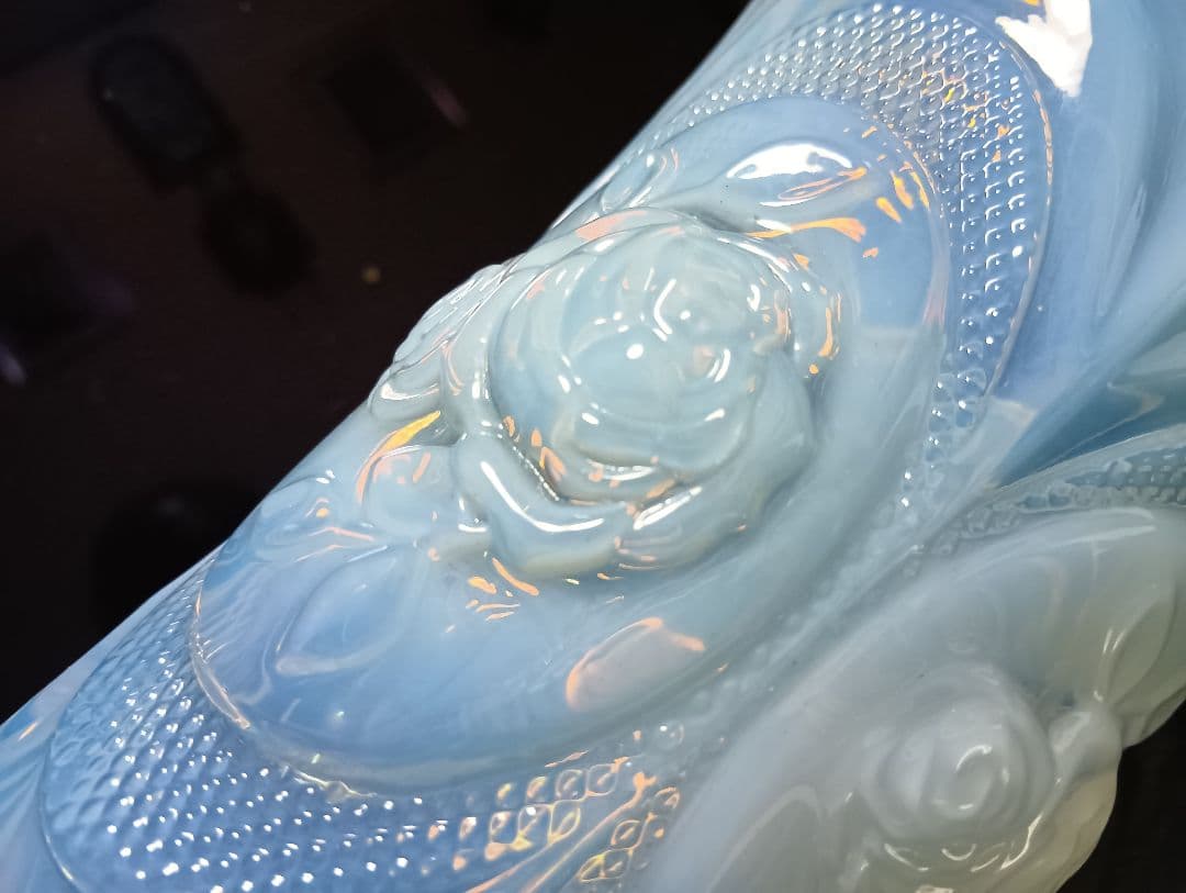 希少　オパール　セント　クリスタル　ガラス　ローズ　模様　フラワーベース