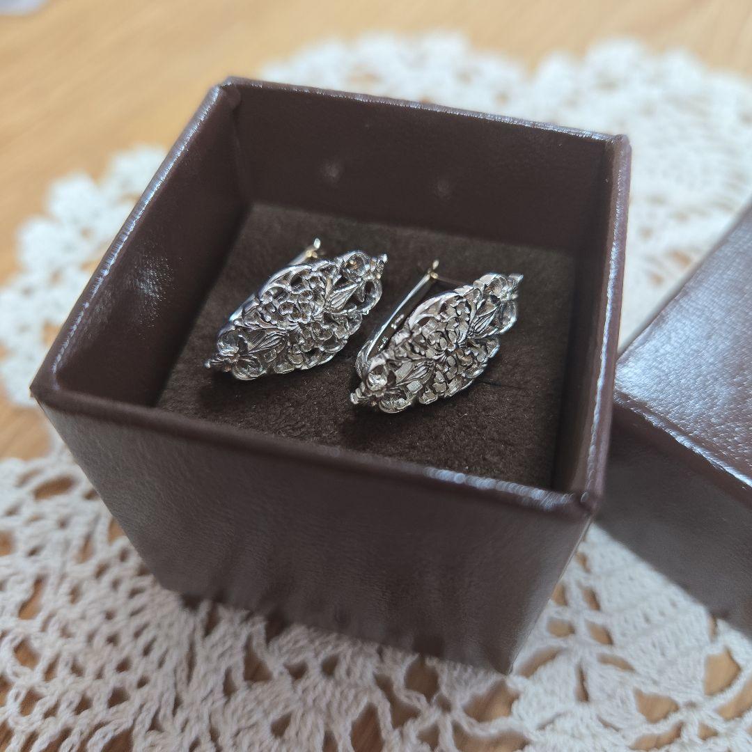 agete シルバー 透かし　ピアス　ポストのみK10 アガット