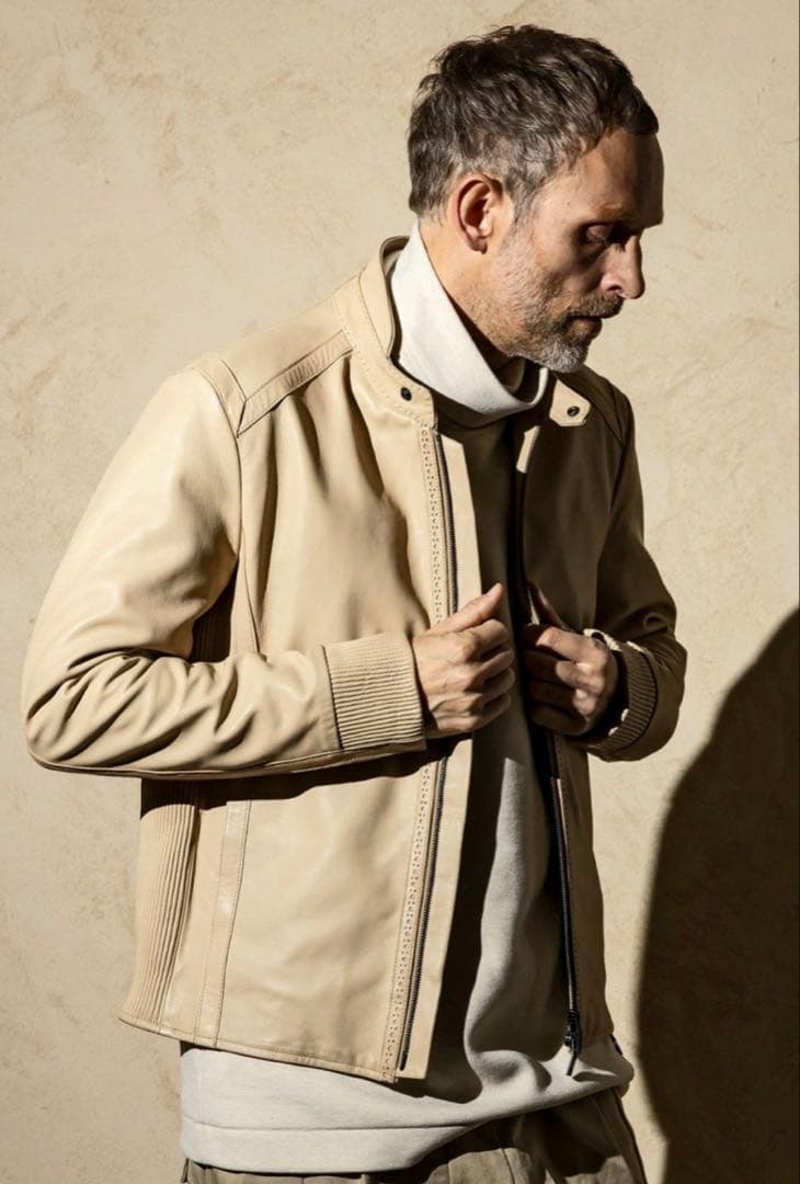 セール中！　C DIEM(カルペディエム) ライダース　M ベージュ新品タグ付き