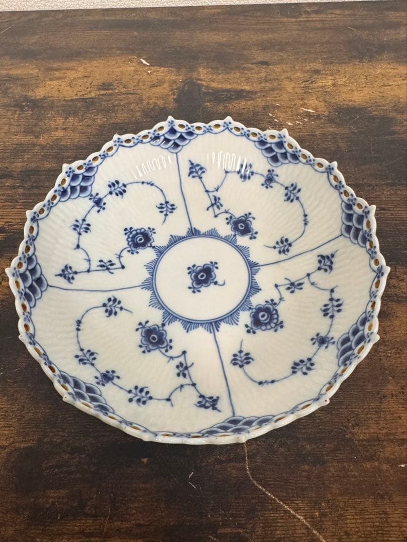 s576 ロイヤルコペンハーゲン ブルーフルーテッド フルレース