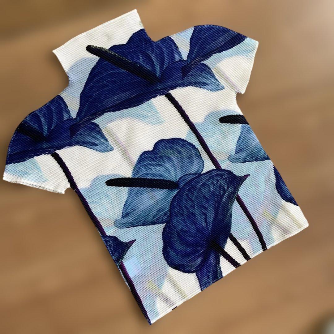 まなふぃ。【未使用品】イッセイミヤケme素敵なトップス