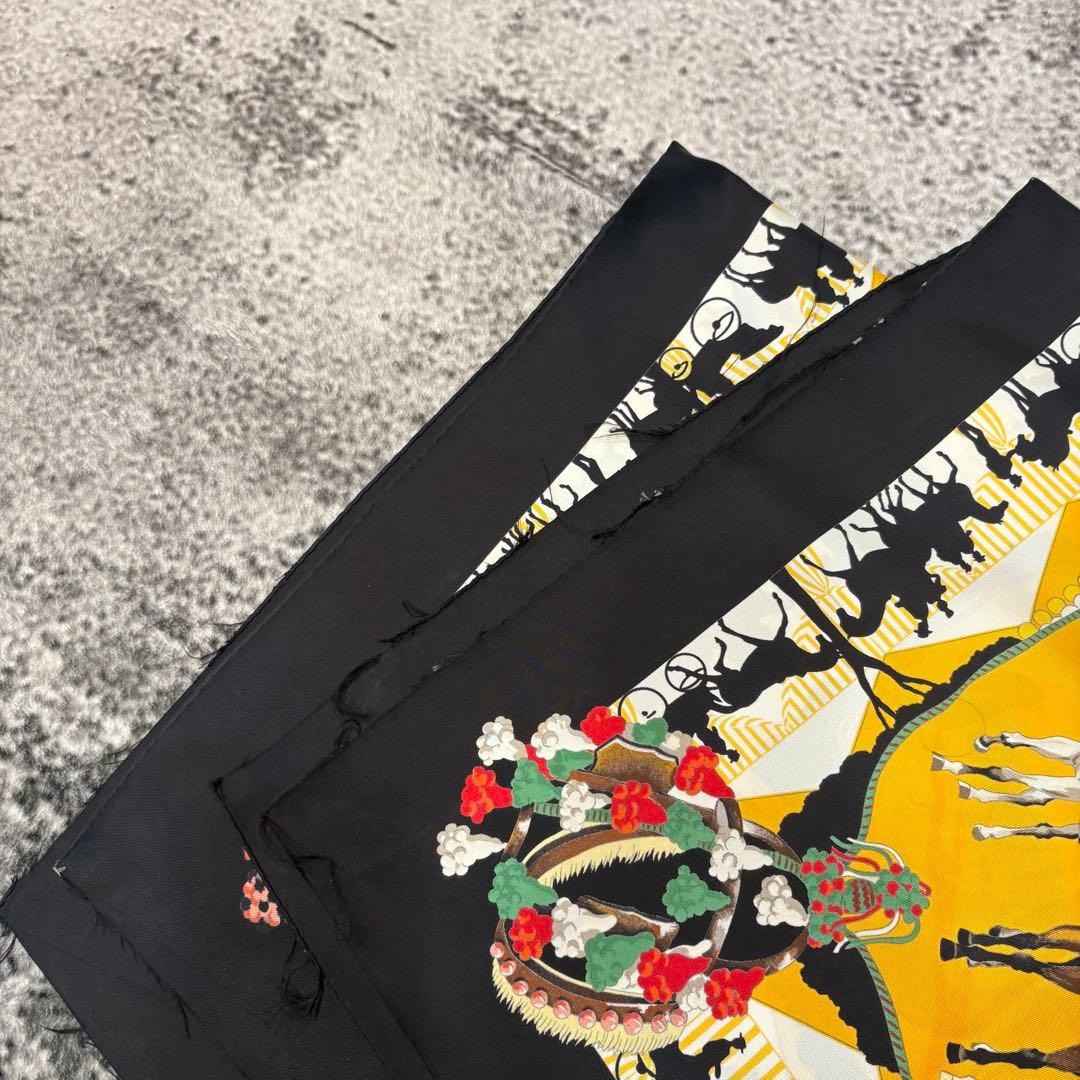 エルメス HERMES カレ90 セビリアの休日 スカーフ