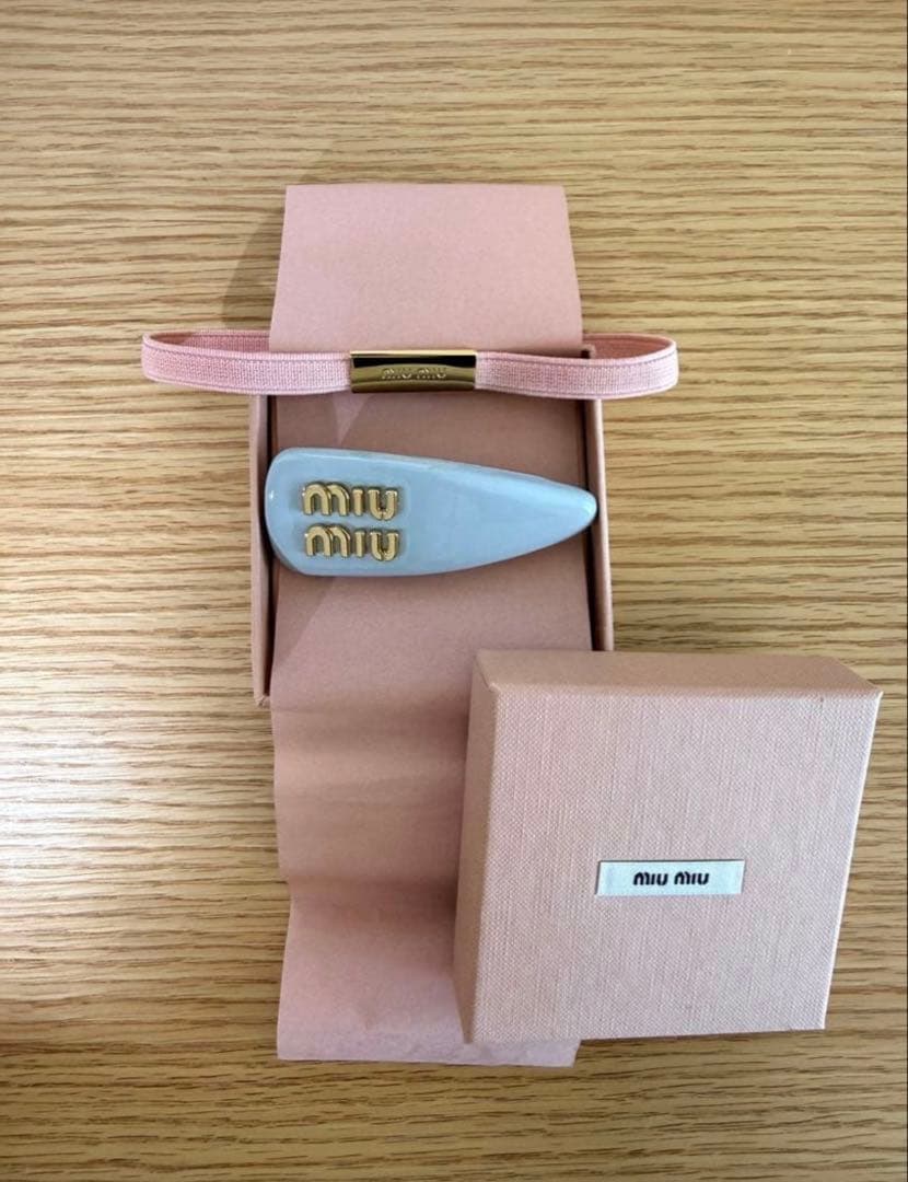 miumiu ヘアピン　正規品
