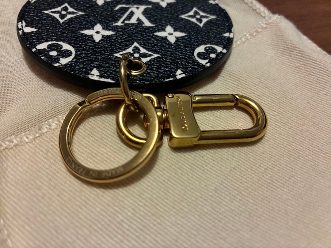 【新品未使用】Louis Vuitton キーホルダー（箱付き）