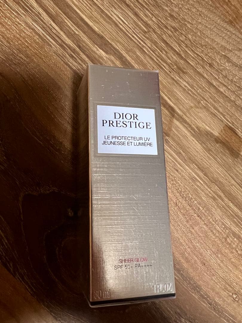 【新品未使用】プレステージ ホワイトルプロテクター UVルミエール シアーグロー