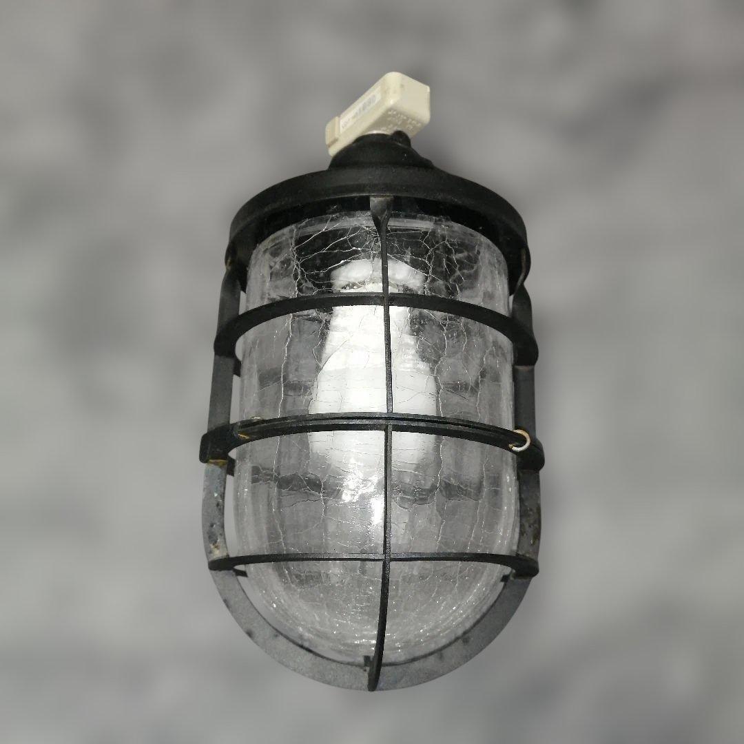 factory　船内レトロなアイアン×クラックガラスのシーリングライト　中古