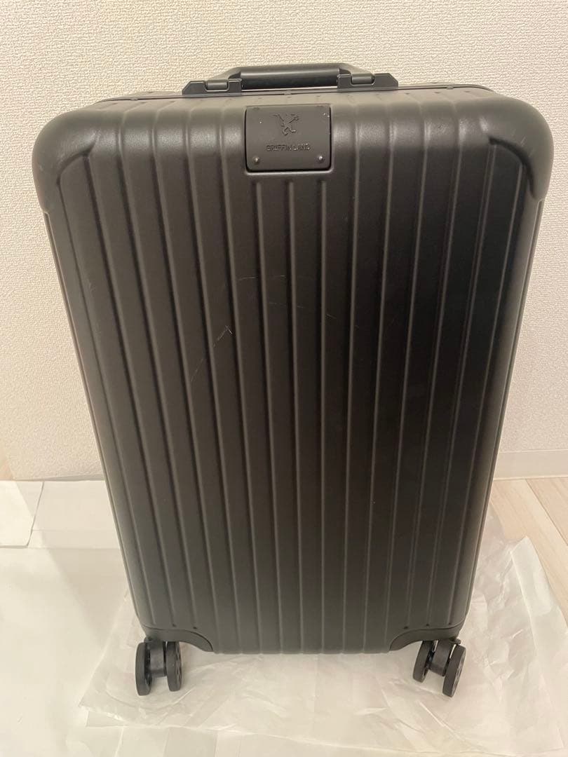 グリフィンランド　スーツケース　キャリーケース Mサイズ